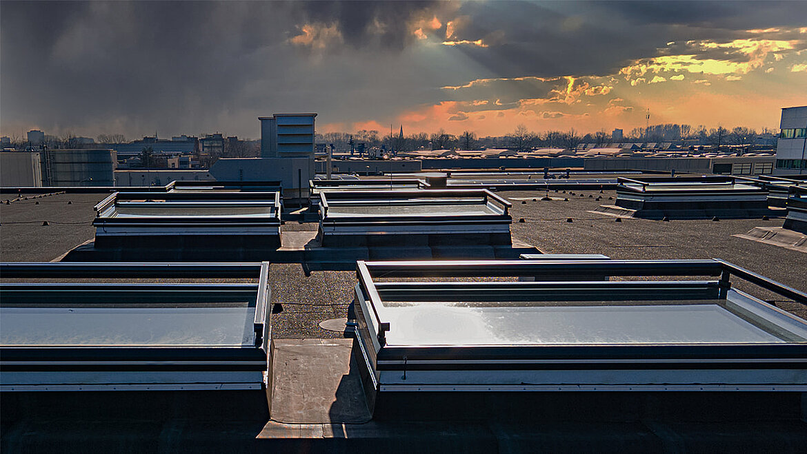 LAMILUX Extreme Weather Glass Skylight FE Thunderstorm